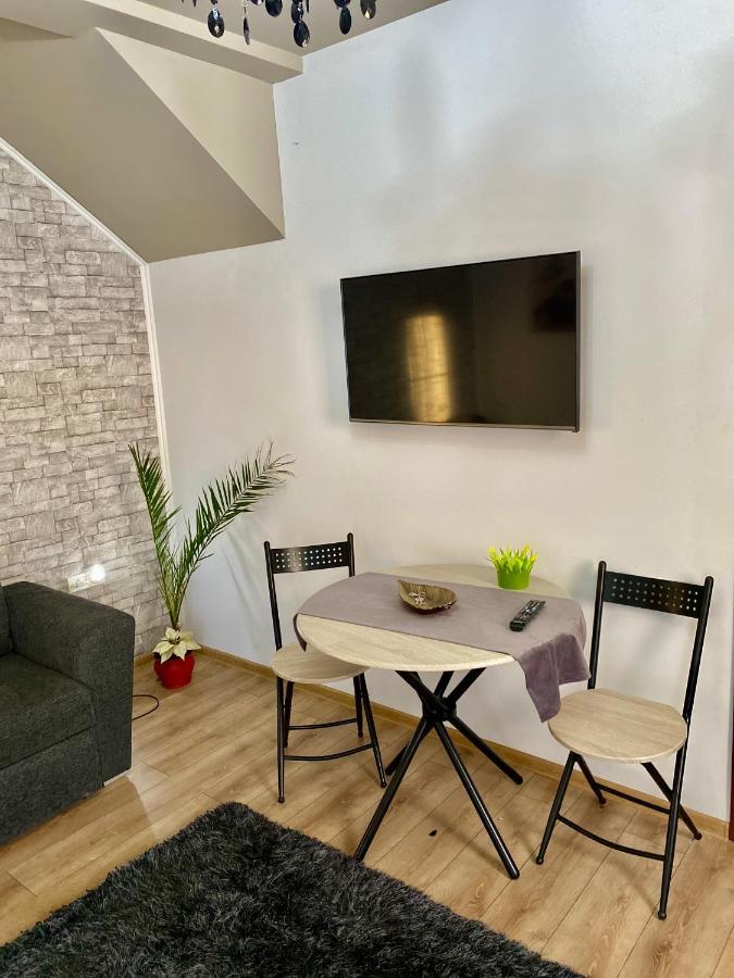 Place To Appartement *